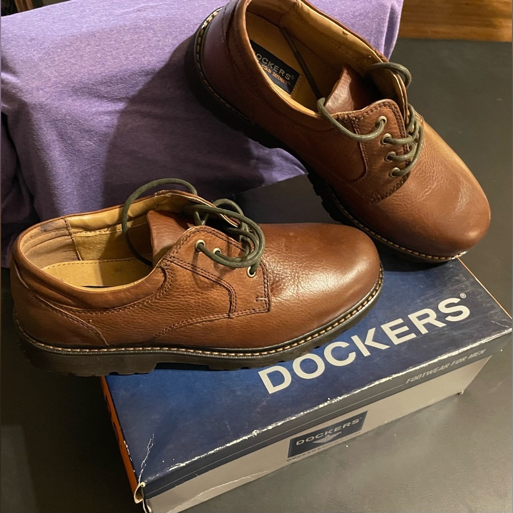 Dockers Men's Tan Leather Oxfords